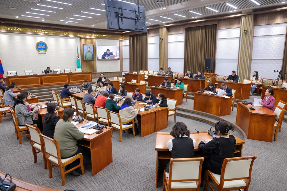 Уртын гол багийн 260 айлын орон сууцны оршин суугчидтай хамтарсан хэлэлцүүлэг зохион байгуулагдлаа