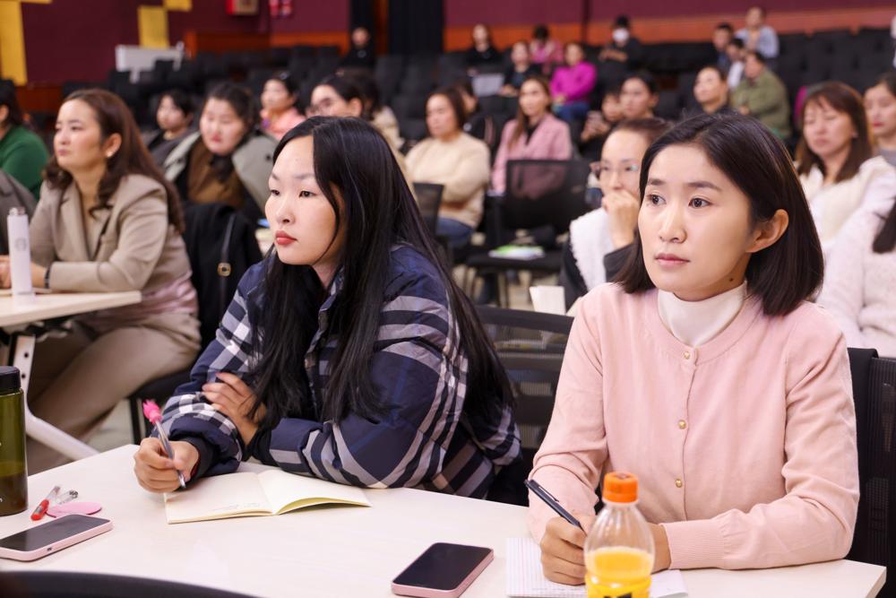 Орхон аймагт “Нүүр амны эрүүл ахуйн сургагч” багш бэлтгэх сургалт зохион байгуулж байна